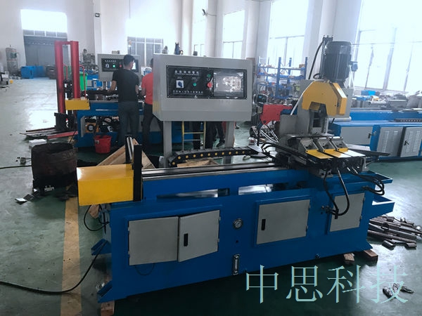 MC355全自動切管機一天能下多少段料。